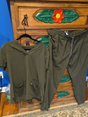 koi Next Gen Olive Green Scrub Top